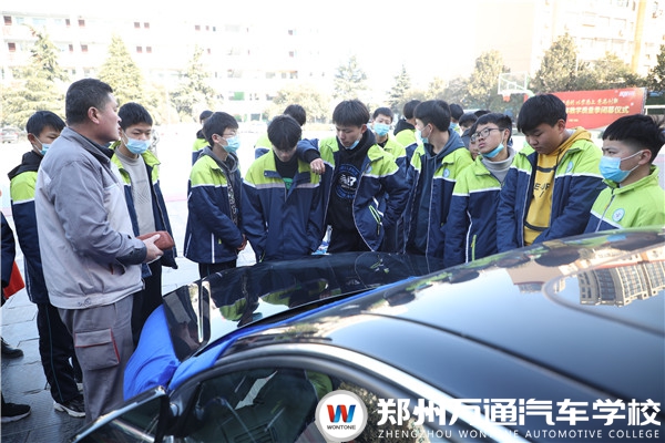 【研學游體驗】組團逛萬通，實地感受技術學校的多彩魅力