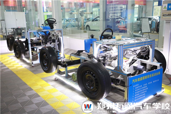 學習職業(yè)技術，做企業(yè)搶手人才