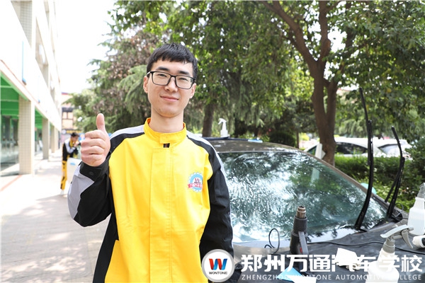 圖1.jpg