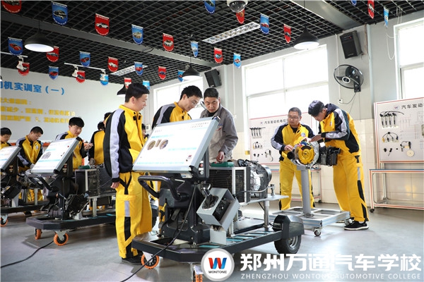 初中生畢業(yè)學(xué)什么有前途?就業(yè)前景好？