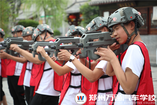 【游學體驗】酷學酷玩!萬通夏令營招募集結令!