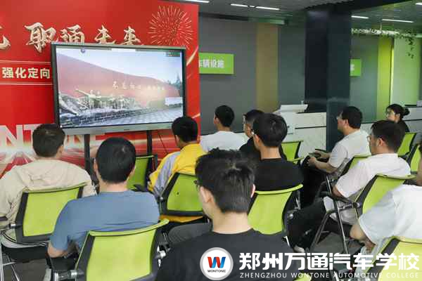 中核二三線上招聘鄭州萬通電工專業學子 搭建技能人才就業新橋梁