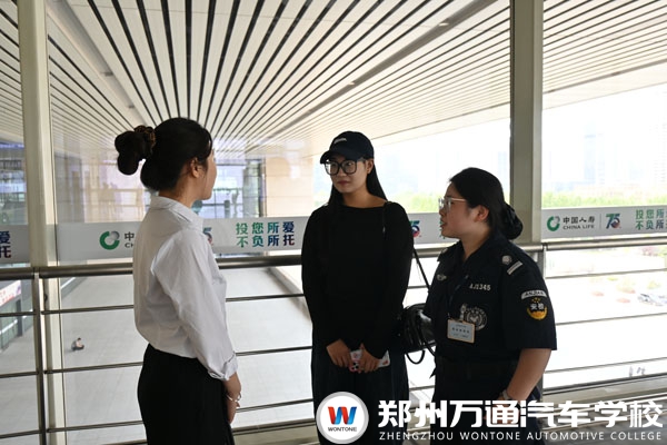 鄭州萬通創就業老師回訪鄭州高鐵西站軌道學子 共話成長與未來